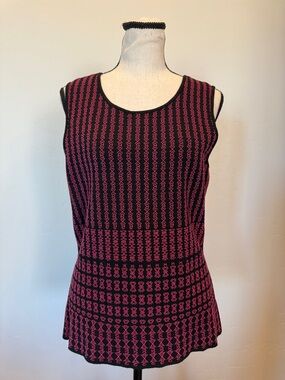Carlisle Pink & Black Geometric Design Knit Sleeveless Top Size Medium ~ EUC